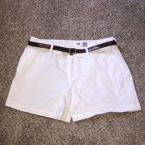 Mid-rise white shorts
